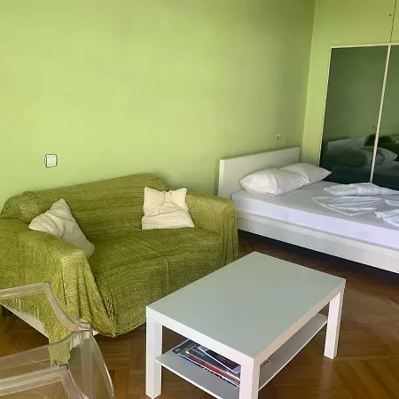 Urban Flat Next To Syntagma Square Atene
